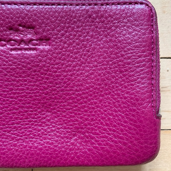 Coach Leather Wristlet in Plum Purple - Picture 10 of 11